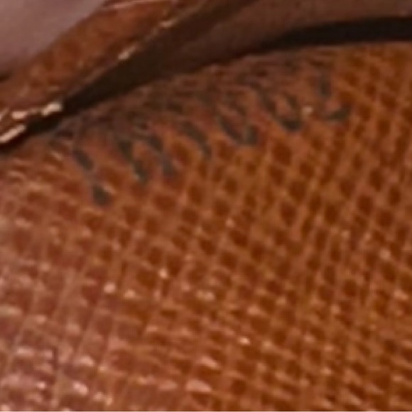 Louis Vuitton TH1062 LV Monogram Viennois Wallet - Picture 11 of 11